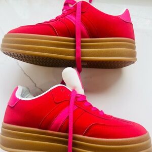 Platform Lace-Up Sneakers in Hot Pink